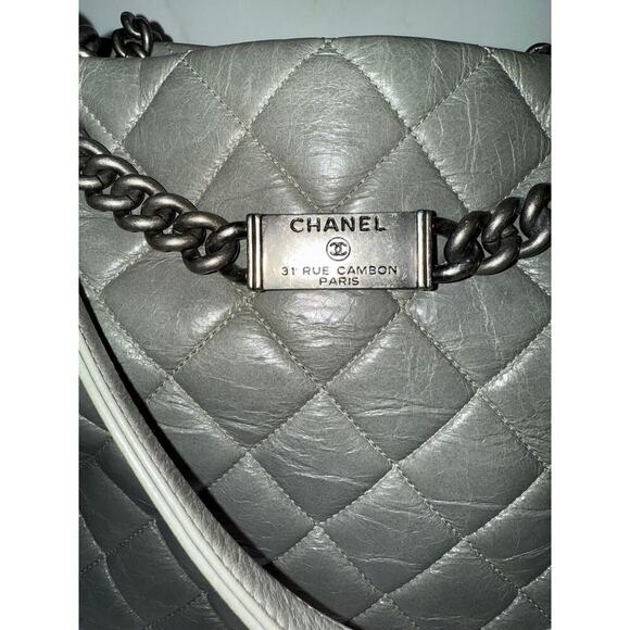 Chanel Grey Quilted Glazed Calfskin Leather Chain Tote Bag - Picture 5 of 12